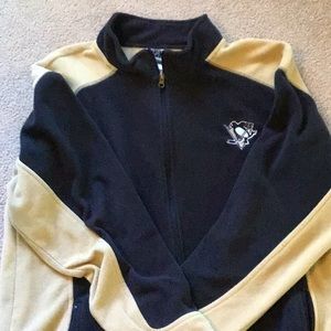 Penguins fleece jacket. NHL